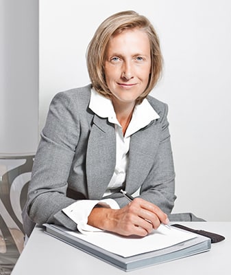Portraitfoto Rechtsanwältin Susanne Schäfer